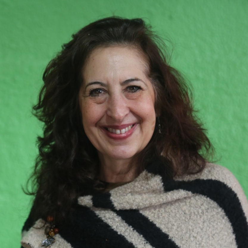 Nora Loekemeyer - Secretaria